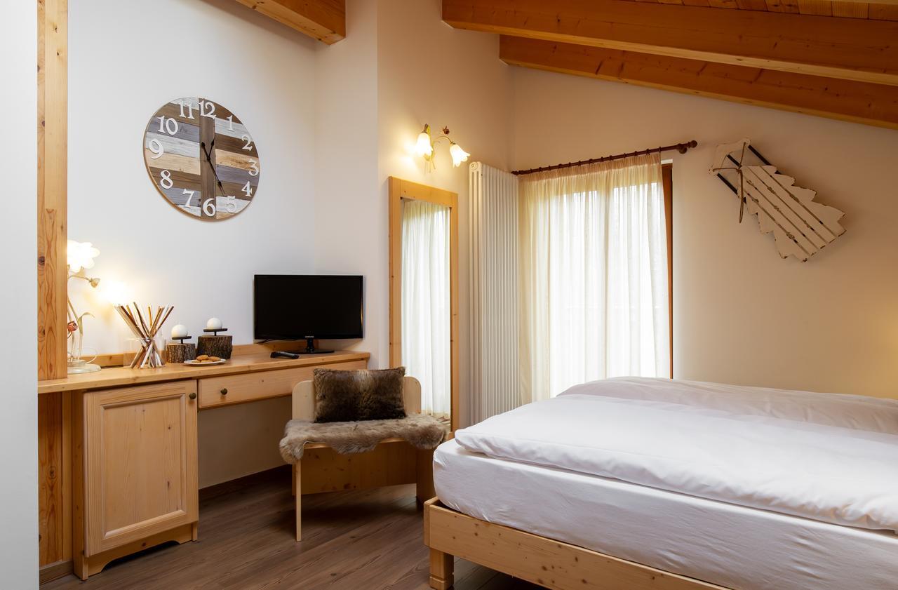 Sagron Mis Hotel Chalet Giasenei מראה חיצוני תמונה